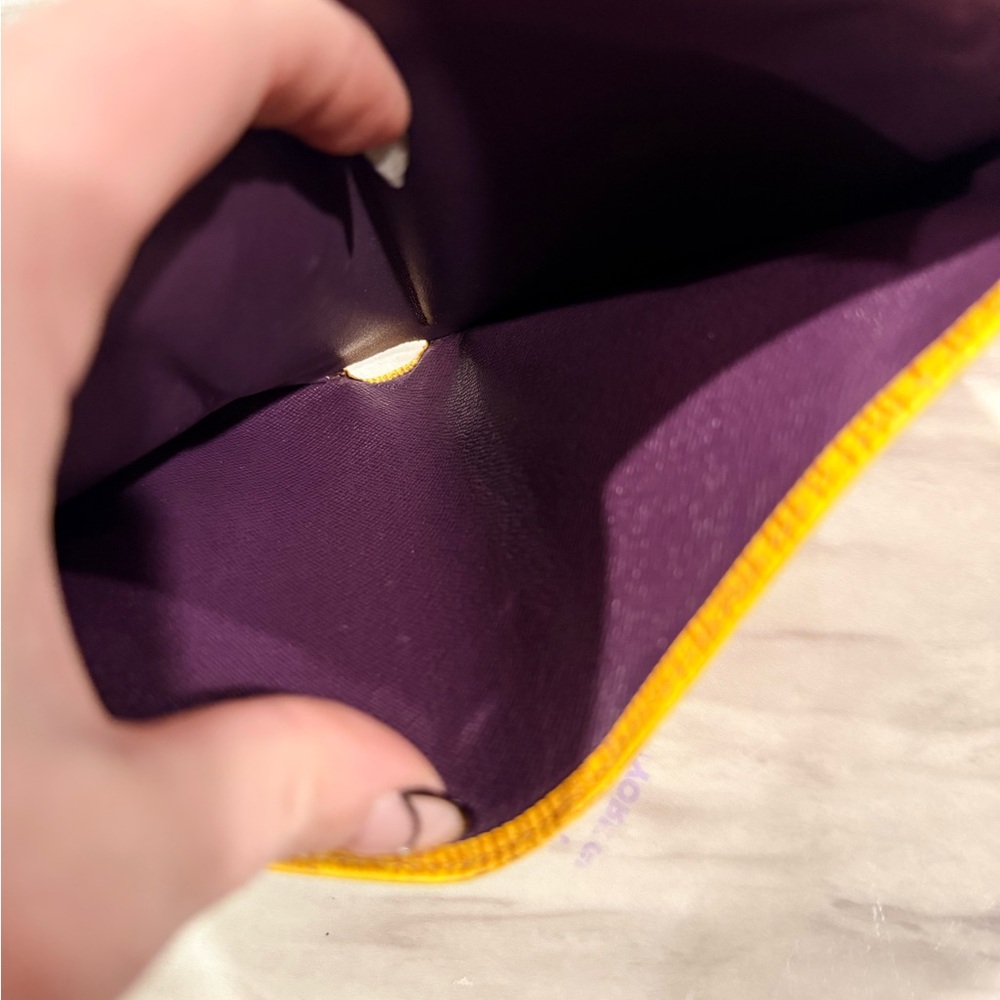 Louis Vuitton Vibrant Yellow & purple passport hold/wallet - lakers colorway - Picture 13 of 13